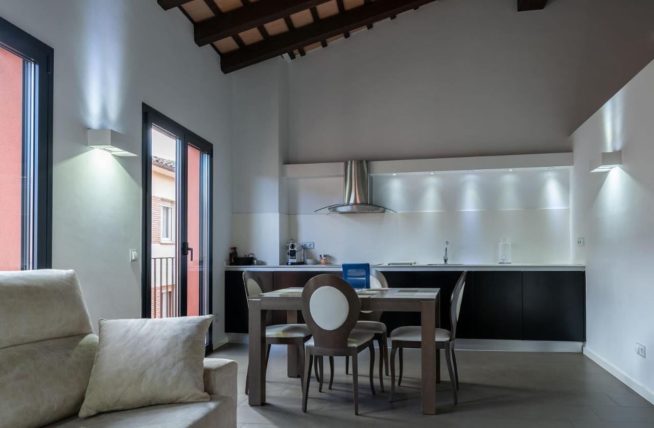Apartaments Y Habitacions Entre Volcans Olot Exteriör bild