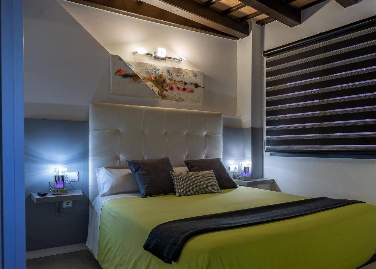 Apartaments Y Habitacions Entre Volcans Olot Exteriör bild