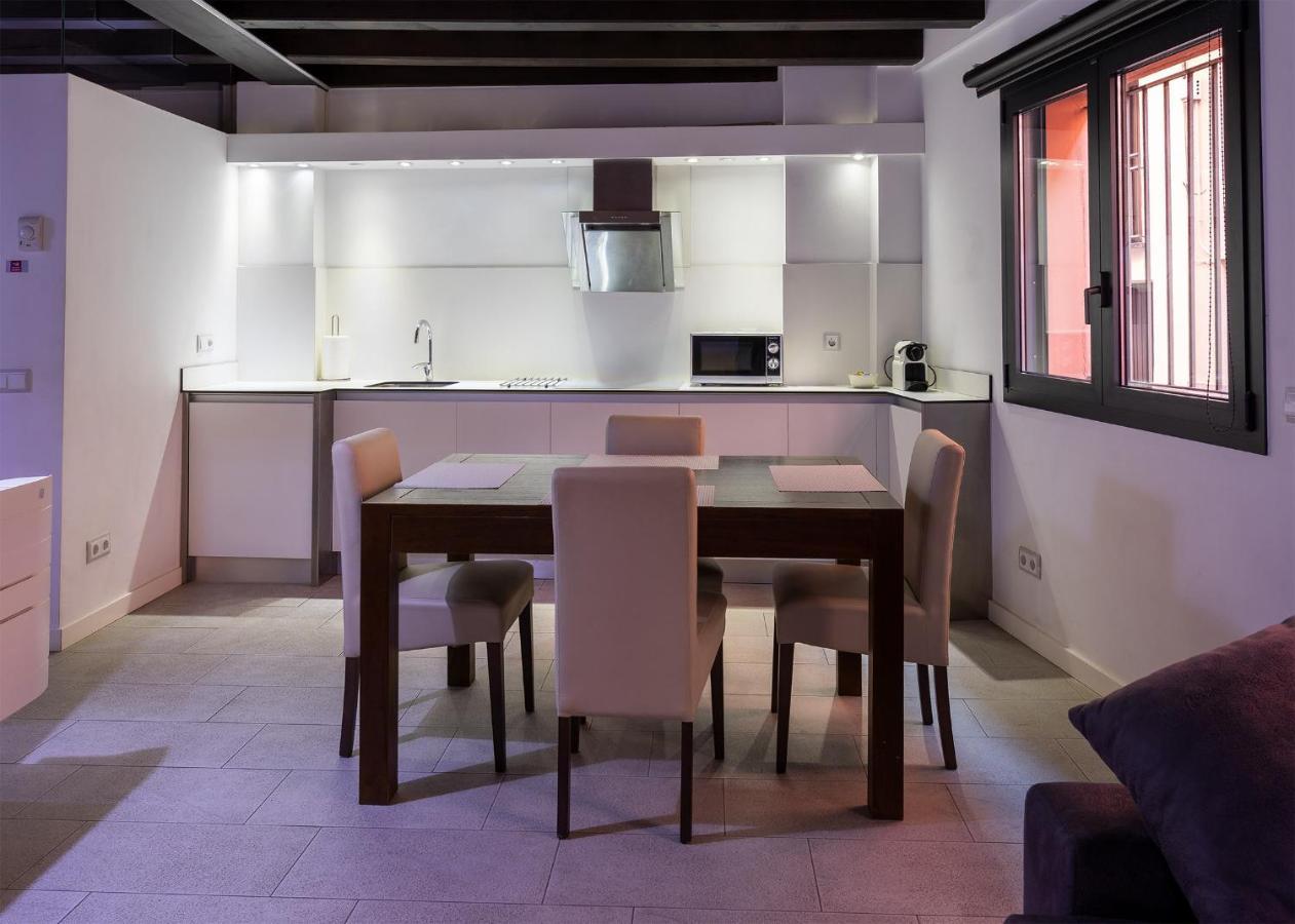 Apartaments Y Habitacions Entre Volcans Olot Exteriör bild