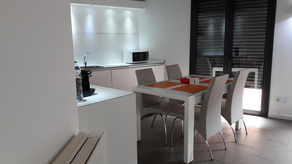 Apartaments Y Habitacions Entre Volcans Olot Exteriör bild