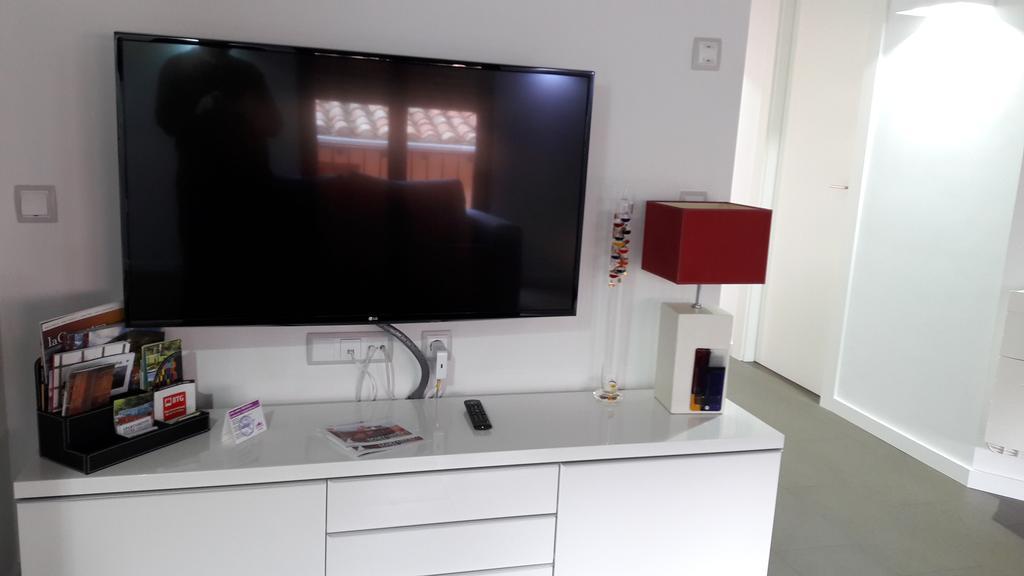 Apartaments Y Habitacions Entre Volcans Olot Exteriör bild