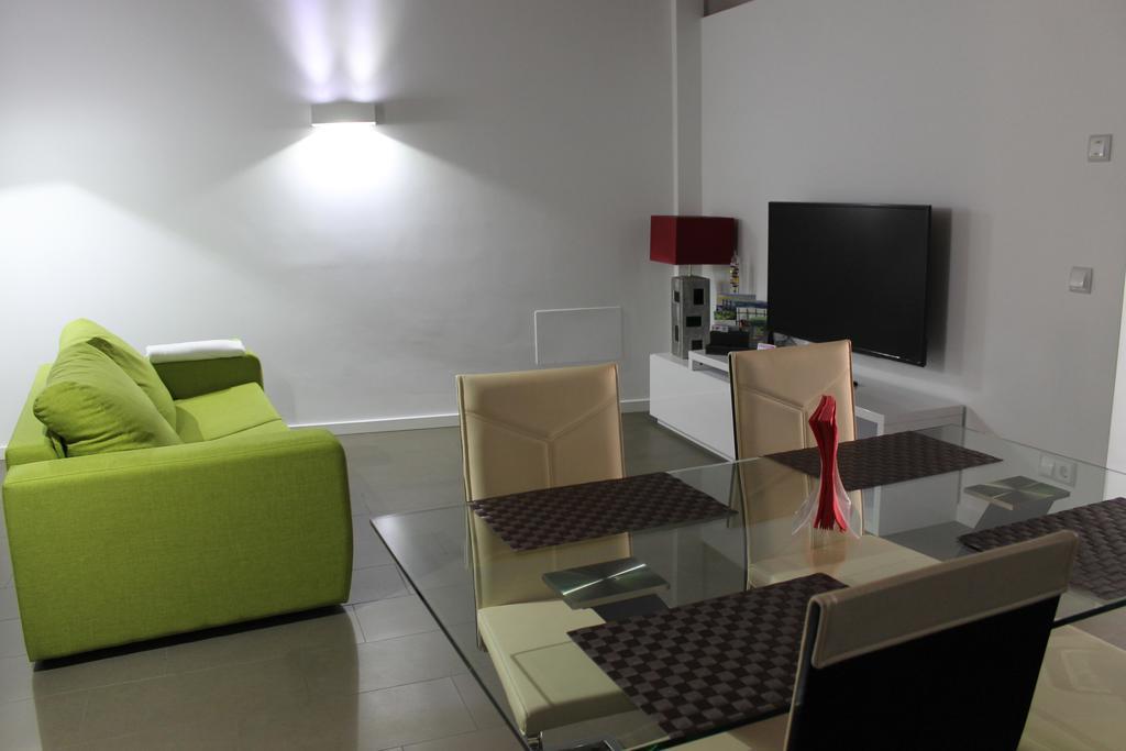 Apartaments Y Habitacions Entre Volcans Olot Exteriör bild