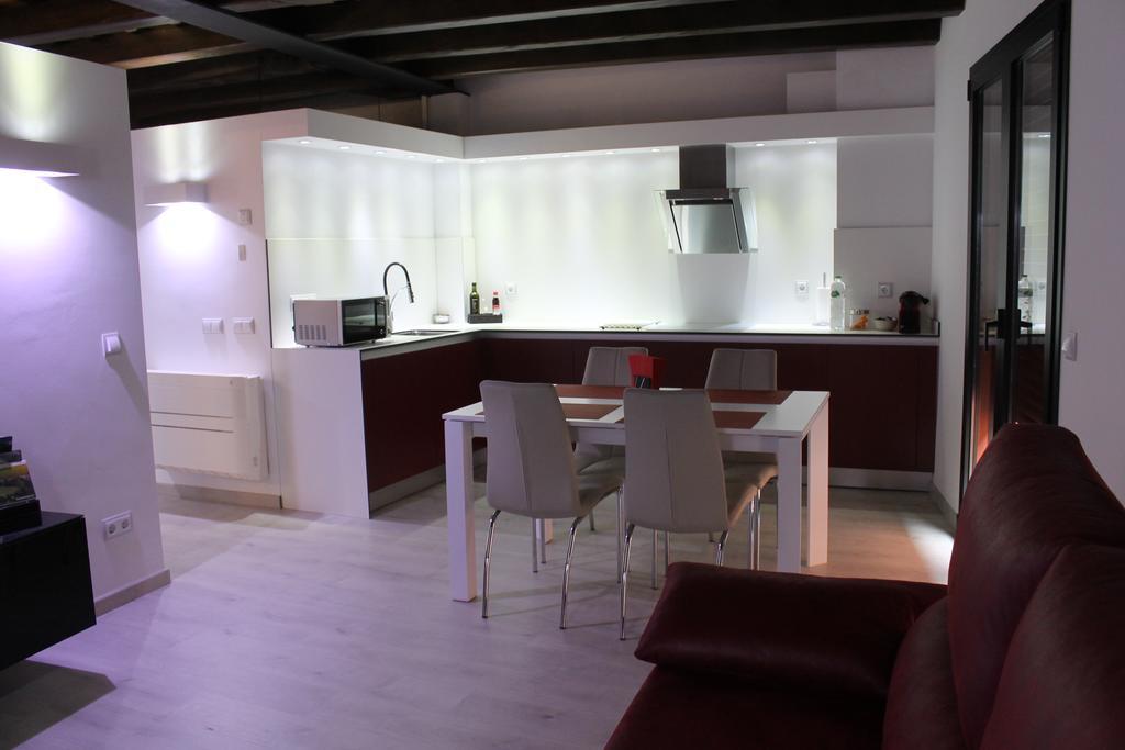 Apartaments Y Habitacions Entre Volcans Olot Exteriör bild